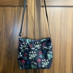 LeSportsac crossbody purse